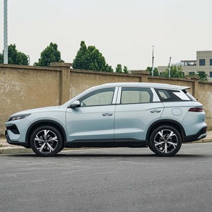 Auto BYD Song Pro 2026 DM-i 220km Premium PHEV SUV de 5 Asientos, <span class=keywords><strong>Híbrido</strong></span> <span class=keywords><strong>Enchufable</strong></span> de Largo Alcance, Vehículo de Nueva Energía con Volante a la Izquierda - Product Image 4