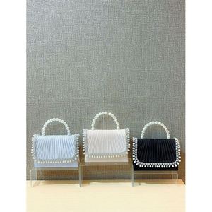 กระเป๋าคลัทช์มินิประดับมุกคลาสสิก สำหรับงานเลี้ยง งานแต่งงาน งานพรอม งานดินเนอร์ - Product Image 2