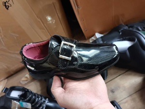 Chaussures en <span class=keywords><strong>Cuir</strong></span> Mixtes pour Enfants, Chaussures d'École Noires pour Garçons, Bottines en <span class=keywords><strong>Cuir</strong></span> pour Garçons, en Stock pour la Vente en Gros - Product Image 4