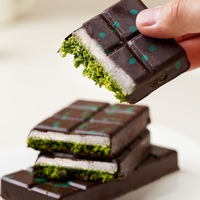 Authentique Chocolat Pistache de Dubaï, Fait Main, Tablette de Chocolat Noir Croustillant, Saveur Noël, au Beurre de Cacao, 100g 200g