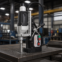 Perceuse magnétique à noyau, force d'adhérence de 15 000 N, diamètre de perçage maximal de 50 mm, version économique de base