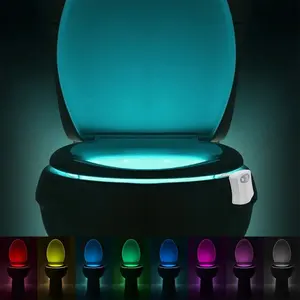 Veilleuse intelligente pour siège de toilette à capteur de mouvement PIR 8/16 couleurs rétro-éclairage étanche pour cuvette de toilette lampe à LED WC lumière de toilette