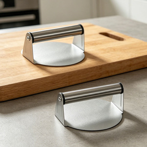 Presse à viande en acier inoxydable Nahe pour hamburgers, teppanyaki, gadget de cuisine, taille 4 pouces - Product Image 4