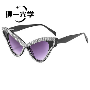 Cat Eye <b>Sunglasses</b> Black Rhinestone Frame UV400 Women's Fashion Sun Glasses - Product Image 1