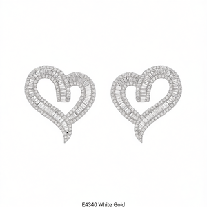 Eleganti Orecchini con Diamanti Taglio Cuore in Oro Bianco, Stile Romantico da Sposa, Diamanti Naturali Colore D - Product Image 1