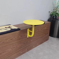 Table murale en fer au design jaune tendance pour salon de thé, café, boulangerie, pâtisserie, petite table