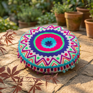 Vente en gros d'un beau coussin rond brodé, doux et décoratif pour la maison, l'hôtel et l'hôpital, pour une utilisation avec canapé et chaise - Product Image 2