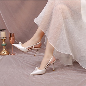 Ingrosso Moda Estate di Lusso <span class=keywords><strong>Tacchi</strong></span> Alti <span class=keywords><strong>Bianchi</strong></span> <span class=keywords><strong>Tacchi</strong></span> Alti da Donna Sandali da Sposa Scarpe da Donna - Product Image 5