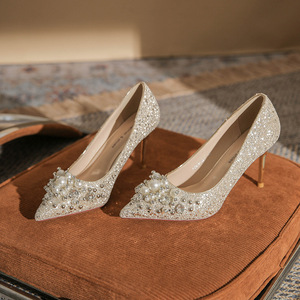 Zapatos de Novia 6681-47B, Tacones de Aguja con Punta Puntiaguda, Brillantes, con Cristales y Perlas, Tacón Alto de 5cm/8cm, Forro de Satén - Product Image 1
