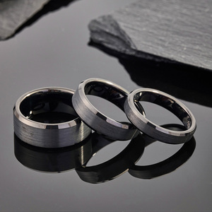Tempusort <span class=keywords><strong>2</strong></span>/4/6/8mm Zwarte Tungsten Ringen voor Mannen Klassieke Op Maat Gemaakte Logo Sieraden Paar Afgeschuinde Rand Geborsteld Trouwring Waterdicht - Product Image 2
