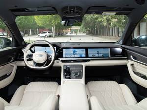 Geely Xingyue L Oriental <span class=keywords><strong>Ya</strong></span> 2.0TD Automatic Star Edition 2024, Auto Usata Economica con Basso Chilometraggio - Product Image 4