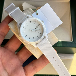 Montre à quartz pour <span class=keywords><strong>homme</strong></span> Boîtier en plastique Bracelet de montre en silicone - Product Image 1