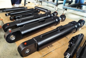 Hydraulic Ram Long Stroke Oil Hydraulic Cylinders Manufacturers for Drilling Machinery - Product Image 2