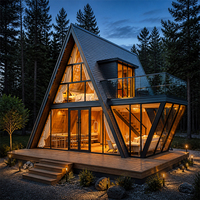 Maison triangulaire de luxe en acier préfabriqué pour le glamping et les centres de villégiature