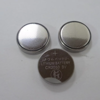 Fabricant de piles bouton en gros CR2050 330mAh 3V 3V Batteries lithium manganèse