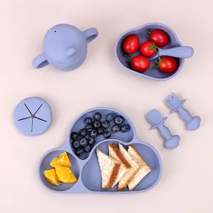 Set di alimenti per l'alimentazione del bambino in Silicone set piatto ciotola cucchiaio forchetta bavaglino tazza per bambini con paglia set di alimentazione del bambino silicone senza BPA
