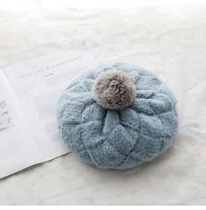 Gorro de Invierno 2025 a la Moda, Personalizado, Cálido, con Pompón de Piel de Conejo, Gorro de Lana Tejida a Crochet, Boina de Pintor para Mujer - Product Image 5