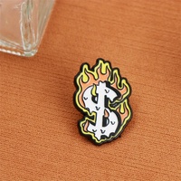 Broche en émail audacieuse et tendance-Signe dollar avec flammes. Idéal pour les Fans de Streetwear et de Pop - Culture.