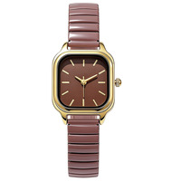 Montre à quartz carrée rétro W263 pour femmes, boîtier en alliage, bracelet en bambou élastique, montre-bracelet pour femmes, vente en gros