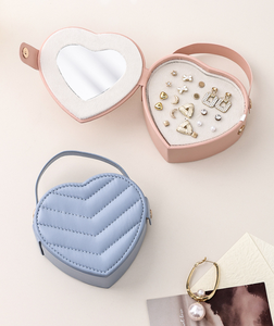 Caja de Almacenamiento de Joyas Portátil en Forma de Corazón, Regalo de San Valentín, Caja para Aretes y Anillos, Ideal para Viajes - Product Image 3