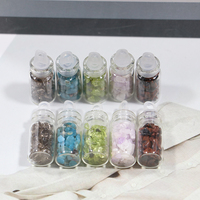 Puces de cristal de guérison naturelle de 2.8cm dans de petites bouteilles puces de cristal d'améthyste de Rose pour la vente en gros