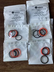 990402007 990-402-007 990 402 007 ชุดซีลไฮดรอลิก Origin Series 2 - T-2A แบบช่องว่าง, วัสดุบูนา-เอ็น, มีชุดซีลพร้อมจำหน่าย - Product Image 2