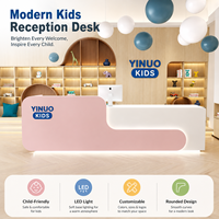 Comptoir de réception adapté aux enfants avec logo LED personnalisé, comptoir de caisse pour maternelle et centre d'études