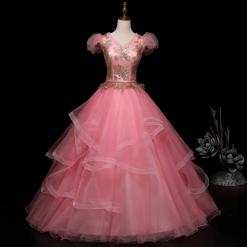 Off The Shoulder Kristal Beads Coral Prom Ball Gown Gaun Quinceanera dengan Ruffles Bunga Bengkak Manis