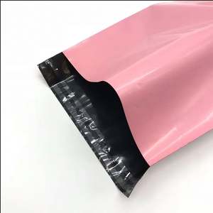 Enveloppe de courrier en plastique PE rose et noire avec logo imprimé personnalisé, matériau poly durable, poignée pratique pour l'expédition, sac de coursier - Product Image 4