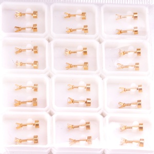 Boucles d'oreilles clous en acier inoxydable plaqué or 18 carats PVD, bijoux fantaisie en zircon et diamant, pour femmes, vente en gros - Product Image 4