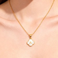 Nouveau Collier Pendentif Lettre Trèfle à Quatre Feuilles en Acier Inoxydable Plaqué Or 18K, Motif Bambou, Design Végétal, Élégant et Polyvalent, pour l'Exportation