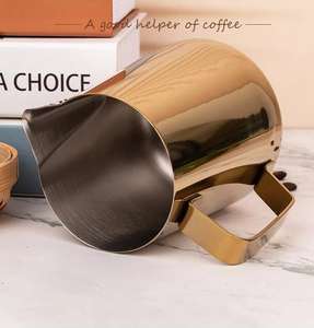 <span class=keywords><strong>Barista</strong></span> <span class=keywords><strong>Or</strong></span> 30 OZ 900ml Espresso Pichet <span class=keywords><strong>À</strong></span> Vapeur Latte <span class=keywords><strong>Mousseur</strong></span> Pichet En Acier Inoxydable Café <span class=keywords><strong>Lait</strong></span> Moussant Pichet - Product Image 4