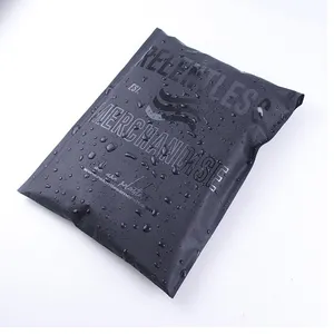 Sello autoadhesivo con logotipo impreso personalizado, bolsas de plástico para embalaje de ropa, color negro mate