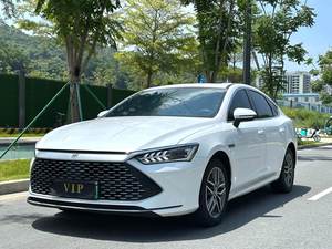 BYD Qin PLUS DM-i 2023, Sedán Híbrido 1.5L, Autos Usados, Autos de Segunda Mano, Auto Económico para Exportación - Product Image 1