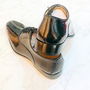 Nouvelles Chaussures Habillées Formelles en Cuir Italien à Talons Hauts et Manches Longues pour Hommes – Collection Automne - Product Image 4