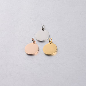 Accessoires personnalisés en acier inoxydable plaqué or 18 carats couleur or rose, pendentifs et breloques sur mesure pour la fabrication de bijoux - Product Image 1