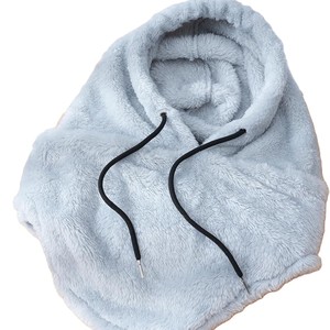 Cache-cou en tricot doux pour les activités de plein air par temps froid, avec options de design et de tissu personnalisés, bonnets et casquettes - Product Image 1
