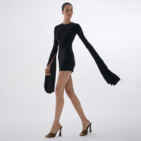 Robe décontractée élégante pour femme, col rond, manches longues évasées, couleur unie, collection automne 2026