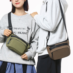 Sac bandoulière tendance en nylon de style japonais, grande capacité, imperméable, pour les loisirs et les trajets quotidiens - Product Image 6