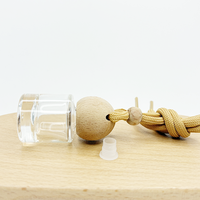 Diffuseur de voiture suspendu transparent de 8 ml, forme plate, avec couvercle en bois, logo personnalisé, impression sérigraphique, parfum d'ambiance