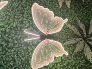 Decorazione a Farfalla 3D LED Multicolore, Luce Notturna Luminosa, Grande Farfalla Mobile Illuminata, <span class=keywords><strong>Farfalle</strong></span> che si Illuminano - Product Image 5