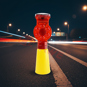 Lampe solaire de signalisation routière / Feu de signalisation de barricade avec avertissement lumineux LED clignotant, fixation par visser, supports rouges pour le marché coréen - Product Image 1