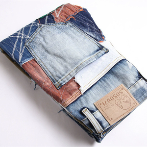 Jean en denim bleu clair pour homme, coupe slim, avec empiècements tendance pour l'été - Product Image 5
