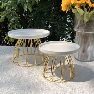 Présentoir à desserts en or blanc, plateau à pâtisserie rond et rectangulaire pour mariages en plein air, anniversaires et décorations de table - Product Image 3