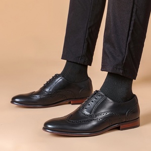 Chaussures Derby pour hommes en cuir pleine fleur haut de gamme, imperméables, avec broderies décoratives, pour tenue d'affaires formelle, collection automne - Product Image 2