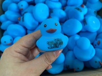 Cadeau promotionnel 2026 Jouet flottant pour piscine de bain pour bébé Canard en caoutchouc de silicone miniature coloré et sûr