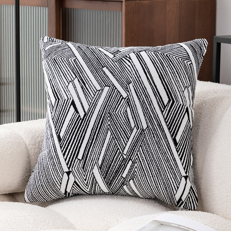 black  Line-excluding pillow core