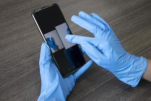 Gants d'examen jetables en mélange de nitrile et de vinyle d'épaisseur - Product Image 5