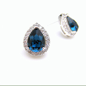 Eleganti Orecchini a Goccia Blu per Donne, Mini Accessori per Orecchie da Indossare Quotidianamente - Product Image 4