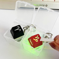 Porte-clés personnalisé en forme de capuchon de clavier, gravé au laser, avec éclairage, compatible avec les interrupteurs de pression, bouton de clavier personnalisable, capuchon de clavier anti-stress, fidget clicker